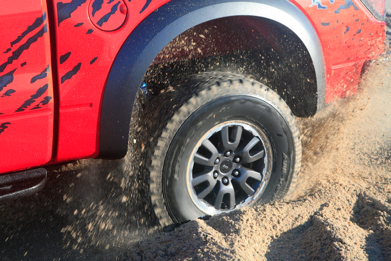 Illustration for article titled Hooning The Ford Raptor